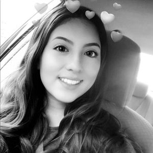 Meet your Posher, Kelsey